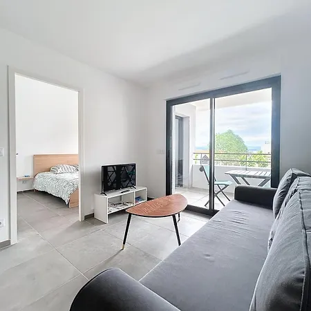 Apartment Neuf Paisible Avec Parking Proche Du Vieux Port Et Des Calanques